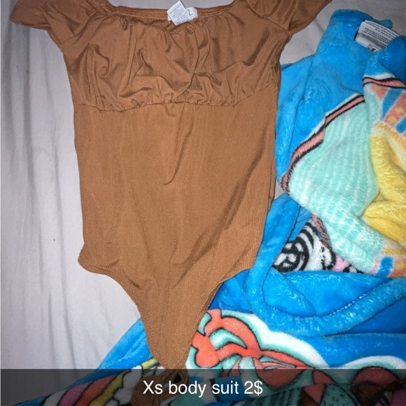 Closet clean out - Picture 2 of 16